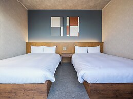 LACER OKINAWA NAHA MIEBASHI