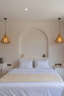 Nova Oasis 4