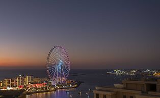 LUX  The Dubai Eye Sea View Suite