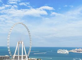 LUX  The Dubai Eye Sea View Suite