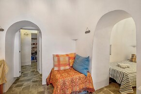 Trulli Silvana In Locorotondo