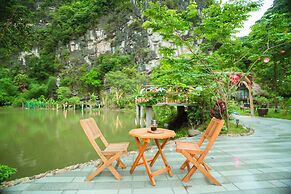 Hoang Minh Mountainside Villa