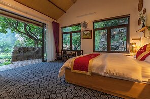Hoang Minh Mountainside Villa