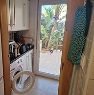Luxury Villa - Pet Friendly & Free Parking