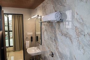 Mastiff Hotel Hinjawadi