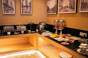 Mastiff Hotel Hinjawadi