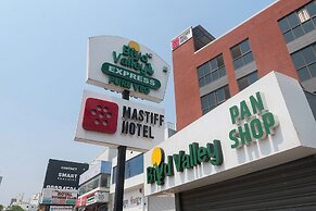 Mastiff Hotel Hinjawadi