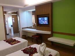THE ESSSE HOTEL