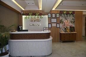 HOTEL TOP 4