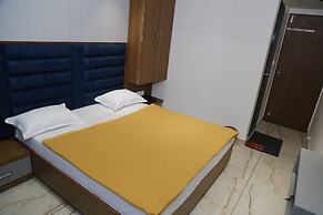 HOTEL TOP 4