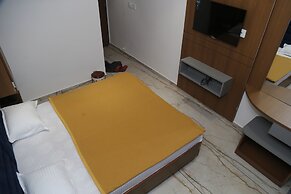 HOTEL TOP 4