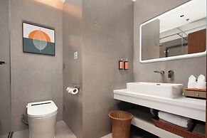 One Gem Hotel