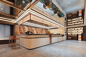 One Gem Hotel