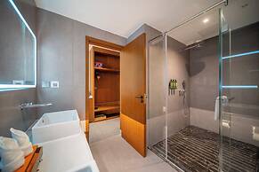 One Gem Hotel