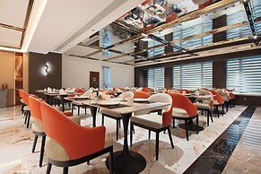 One Gem Hotel