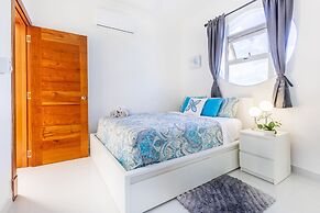 New Stylish 3BR Villa With Private Pool Terrace
