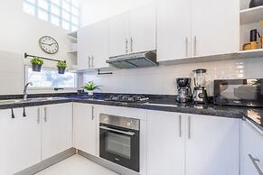 New Stylish 3BR Villa With Private Pool Terrace