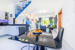 New Stylish 3BR Villa With Private Pool Terrace
