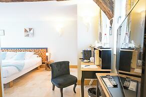 Château de Tilly