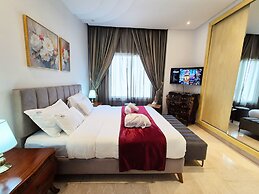 L'Orchidée - Luxury Suites