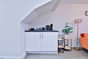 Whitchurch Place 2 Bed Flat in Cardiff