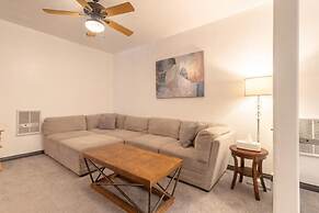 7 guests 2BR 2BA