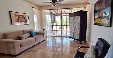 9th Hole Villa