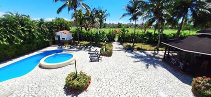9th Hole Villa