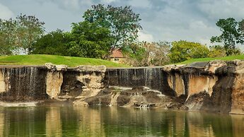 9th Hole Villa