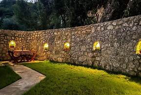 Cozy Karuc Home