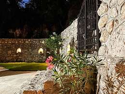 Cozy Karuc Home