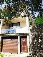 Cozy Karuc Home