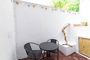 Velis - art & hospitality
