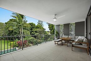 Pool View 3-Bed Oasis in Drift Resort