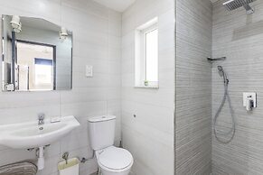 Stefanela Building Apartments