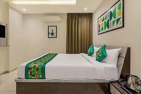 Treebo Iraa, 5 Minutes From Railway Station