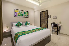 Treebo Iraa, 5 Minutes From Railway Station