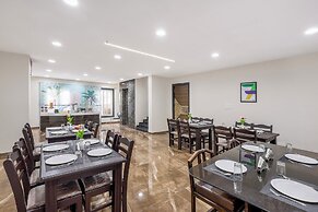 Treebo Iraa, 5 Minutes From Railway Station