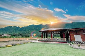 Simangande View & Resto by Staigo