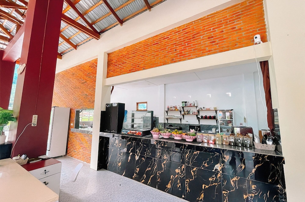 Simangande View & Resto by Staigo