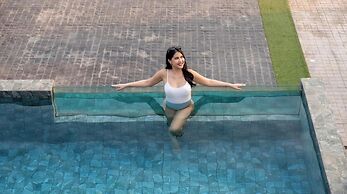 8 Valley KhaoYai