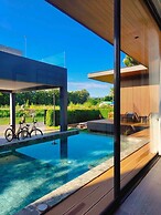 8 Valley KhaoYai