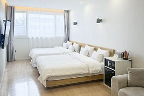 Hotel Crape Daegu Seongseo