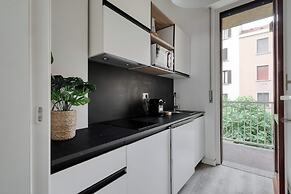 Modern Studios near the City Centre