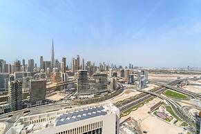 Amazing 2BR in Business Bay With Full Burj View