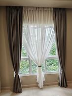 Mountain & Lake Views' Suite Cycas