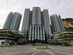 Mountain & Lake Views' Suite Cycas