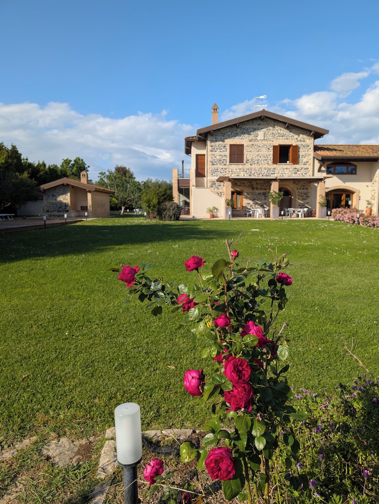 Casale Elisa Country Hotel