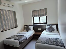 Apollo Guest House – Colaba Causeway