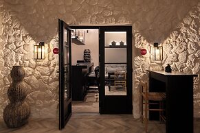 Abella Suites Embonas